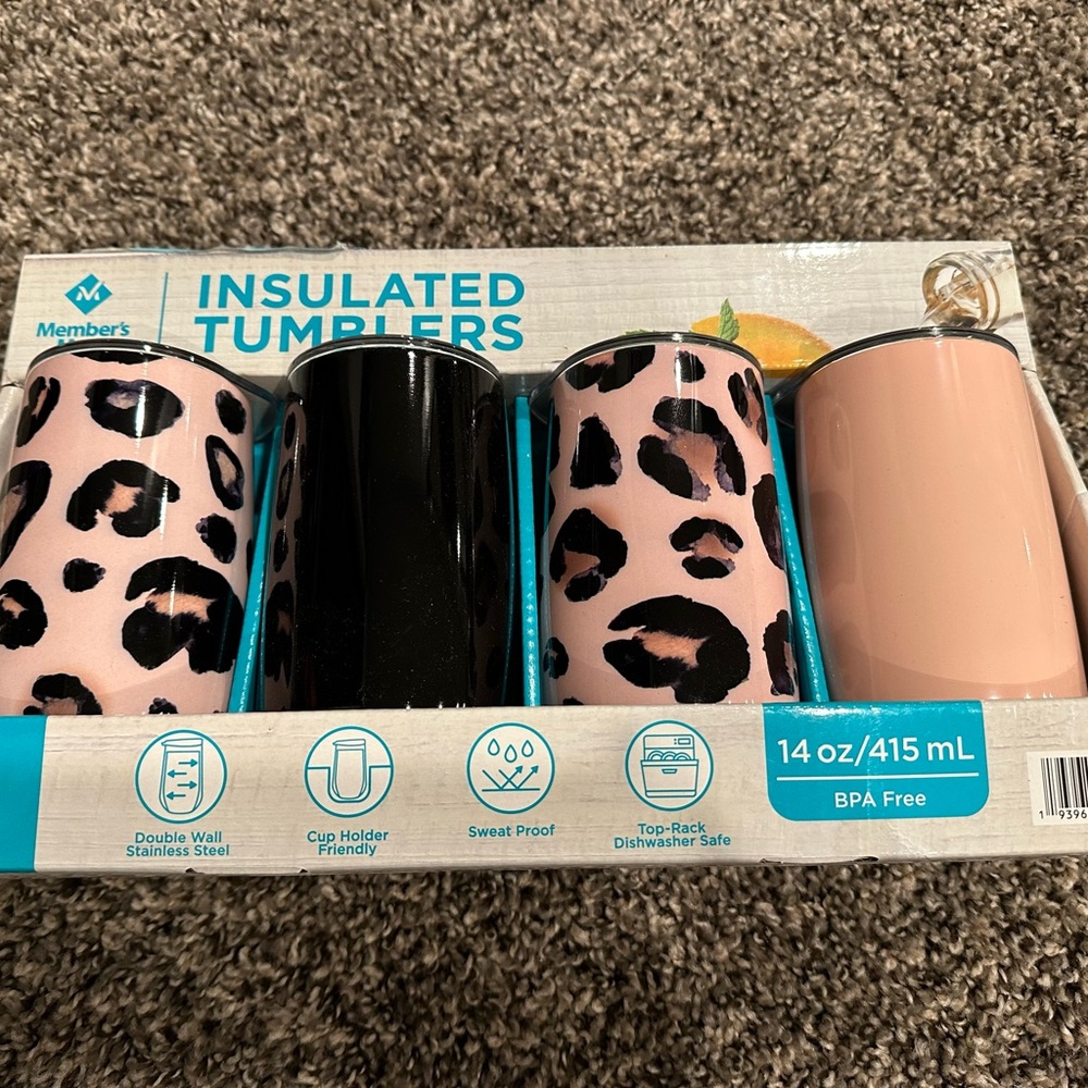 Set of new tumblers - Picture 3 of 3